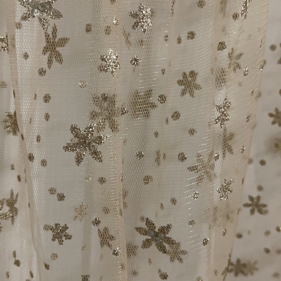 - Forever 21 sparkly holiday skirt. Nwt - Picture 9 of 12